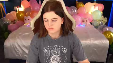 kristifoxy online show from June 2026 05:46:01 AM