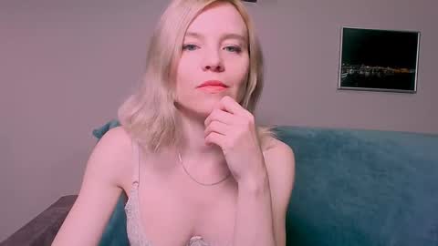 kristina_vagner online show from March 2026 01:07:02 AM