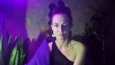 Kristina online show from December 2024 10:40:01 PM