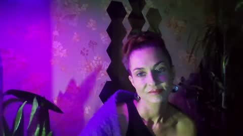 Kristina online show from December 2024 07:32:01 PM