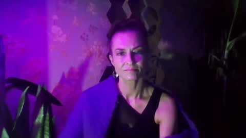 Kristina online show from January 2025 10:16:02 PM