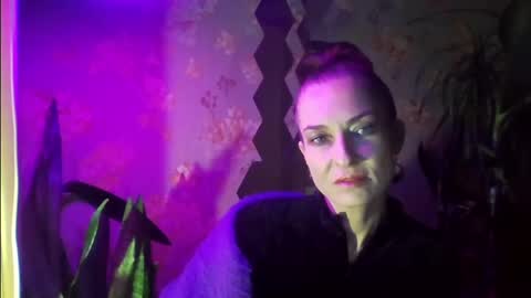 Kristina online show from January 2025 01:20:01 PM