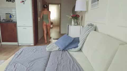 Snapshot of kristinedean chatting on October 2025 06:47:01 AM Kristi online show from October 2025 06:47:01 AM