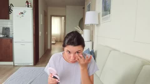 Kristi online show from March 2026 08:18:02 AM