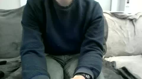 kristoffer220 online show from February 2026 07:06:01 PM