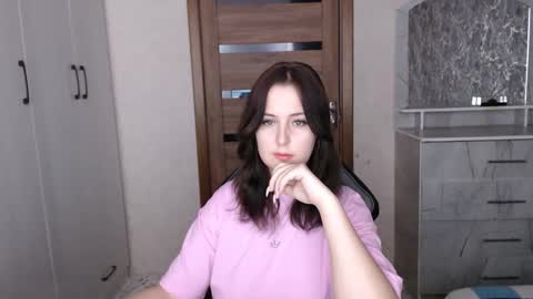 Kristy online show from December 2025 11:42:02 PM