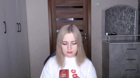 Kristy online show from January 2026 08:14:01 PM