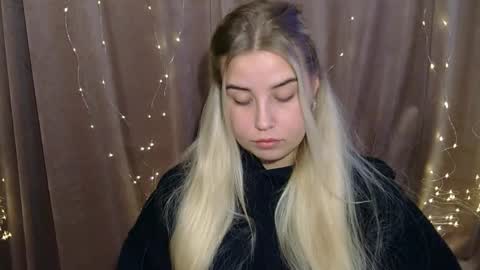 KristyFlowers online show from December 2024 07:07:02 AM