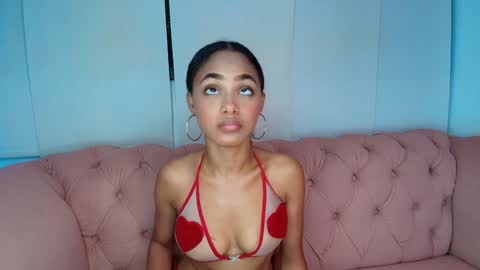 Cristina online show from January 2025 11:12:02 PM