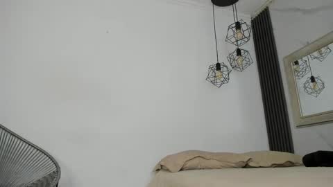 Cristina online show from June 2026 06:58:02 PM