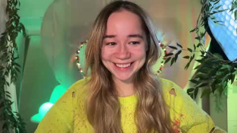 Snapshot of kristyspiritedaway chatting on February 2025 06:55:02 PM Kristy Nip slip shady  Best model on CB  online show from February 2025 06:55:02 PM