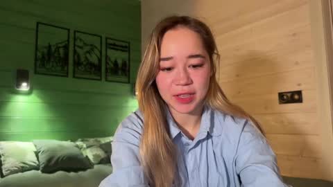 Snapshot of kristyspiritedaway chatting on February 2025 10:47:02 PM Kristy Nip slip shady  Best model on CB  online show from February 2025 10:47:02 PM