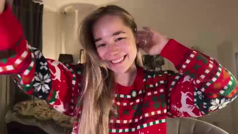 Snapshot of kristyspiritedaway chatting on March 2025 09:56:01 PM Kristy Nip slip shady  Best model on CB  online show from March 2025 09:56:01 PM