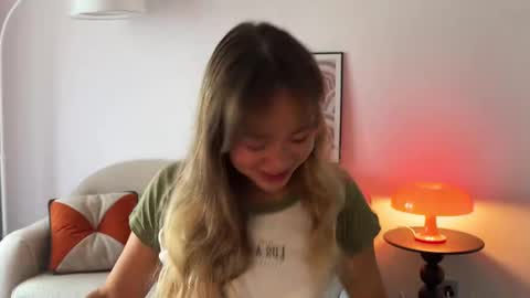 Snapshot of kristyspiritedaway chatting on October 2025 11:19:01 AM Kristy Nip slip shady  Best model on CB  online show from October 2025 11:19:01 AM