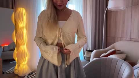 Snapshot of kristyspiritedaway chatting on November 2025 11:09:02 AM Kristy Nip slip shady Best model on CB online show from November 2025 11:09:02 AM
