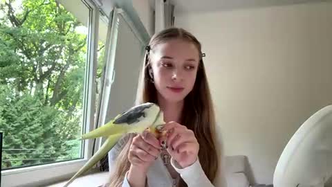 Kaya online show from August 2026 01:05:01 PM