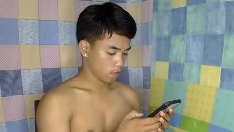 kritthanarkorn online show from April 2026 02:33:01 PM