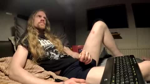 Snapshot of krullz123 chatting on January 2026 09:29:01 PM Krullz online show from January 2026 09:29:01 PM