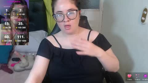 Snapshot of kryystaladams chatting on April 2026 01:11:01 PM kryystaladams online show from April 2026 01:11:01 PM
