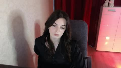 Ksenia online show from May 2026 01:39:01 PM