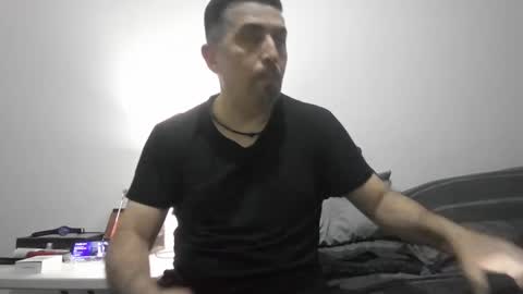 Snapshot of kurangy75 chatting on September 2025 06:40:02 AM Kurangy online show from September 2025 06:40:02 AM