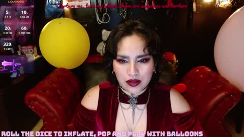 Fetiche Woman online show from December 2024 07:20:02 AM