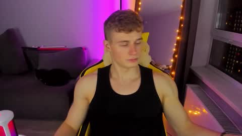 kurt_hanssen online show from December 2025 05:22:02 PM