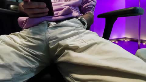 Snapshot of kuruptxxx chatting on November 2025 07:03:01 PM kuruptxxx online show from November 2025 07:03:01 PM