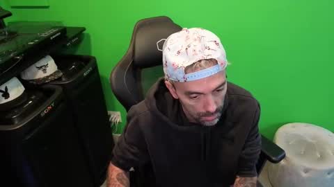 Snapshot of kuruptxxx chatting on November 2025 06:08:02 PM kuruptxxx online show from November 2025 06:08:02 PM