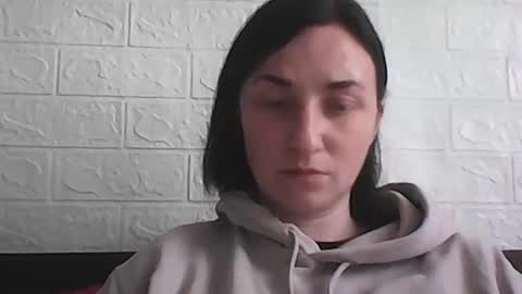 kusia032132 online show from April 2026 06:46:01 AM