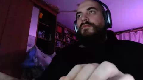 Snapshot of kuzmabig chatting on November 2025 04:17:02 PM kuzmabig online show from November 2025 04:17:02 PM