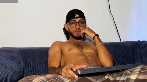 kuzzcoo online show from June 2026 03:05:02 PM