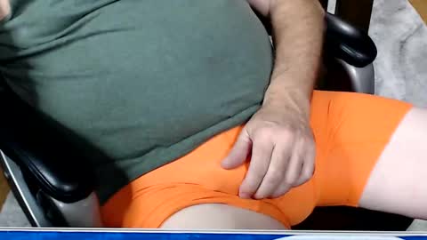 kwib34 online show from November 2025 10:59:02 AM