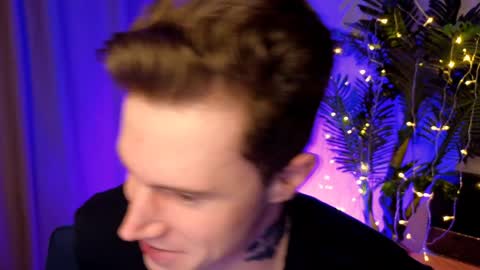 Kyle online show from December 2024 09:39:02 PM