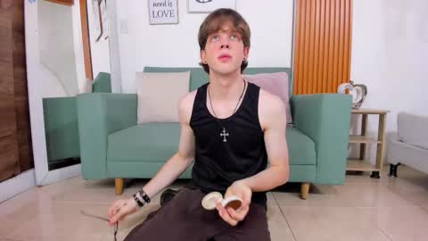 Kyle Dusk online show from December 2025 12:36:02 PM