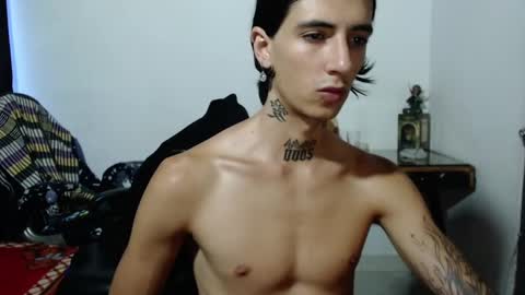 kyleer77 online show from March 2025 11:12:01 PM