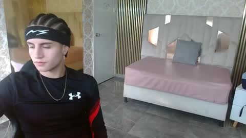 kyler_tay online show from May 2026 11:50:02 AM