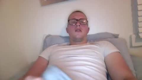 kylerace online show from April 2026 02:28:02 AM