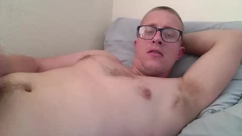 kylerace online show from April 2026 01:21:01 AM