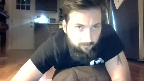 kylesingers online show from October 2025 07:58:01 AM