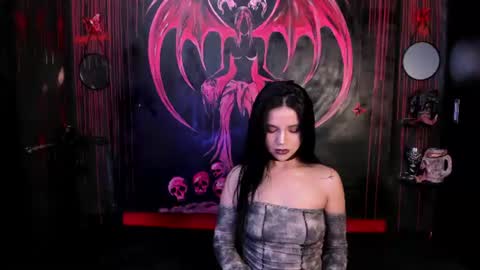 submissive demon Please help me to reach 500 thumbs up online show from July 2026 08:58:01 PM