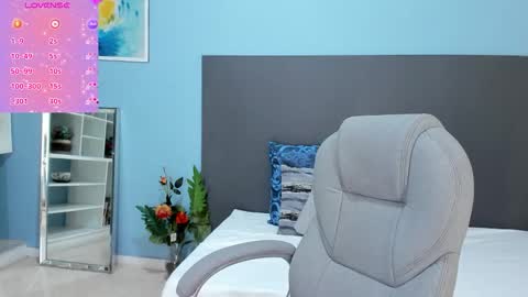 Kylie Reyes  online show from October 2025 07:29:02 PM