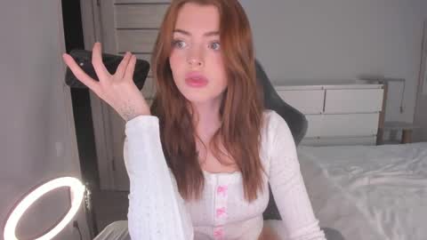 Snapshot of kylie_starrrr chatting on March 2025 07:49:01 PM Ann online show from March 2025 07:49:01 PM