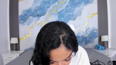 Snapshot of kylieandjhonny chatting on November 2025 07:48:02 PM Kaylie And Jhony online show from November 2025 07:48:02 PM