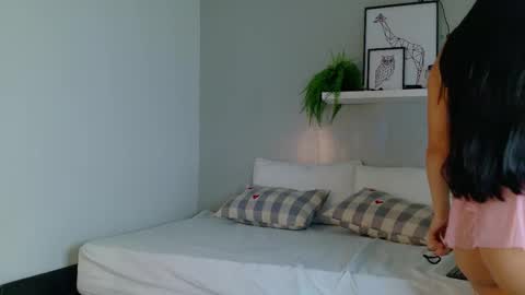 Snapshot of kylieangel__ chatting on March 2026 01:15:01 PM KYLIE online show from March 2026 01:15:01 PM