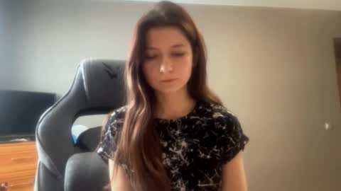 Snapshot of kymberlychimes chatting on February 2026 11:19:02 AM Kary online show from February 2026 11:19:02 AM