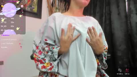 Kyra online show from February 2026 01:00:01 PM