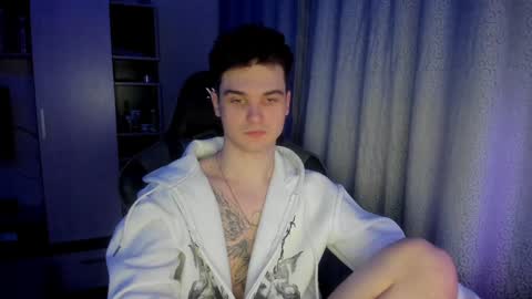 Kyroro online show from December 2024 08:58:02 PM