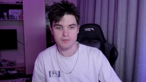 Snapshot of kyroro_lucifer chatting on January 2025 08:15:02 PM Kyroro online show from January 2025 08:15:02 PM