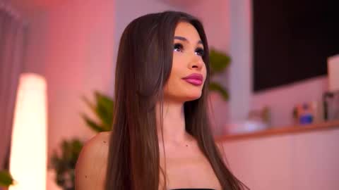 Kyssa online show from December 2025 08:27:02 PM